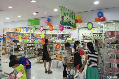 韓素生活快時(shí)尚百貨加盟市場(chǎng)前景分析